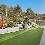 Casa Con Piscina Privada En Sitges Сasa de vacaciones