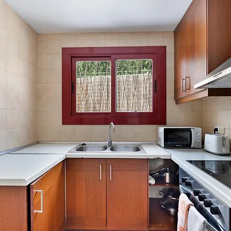Casa Con Piscina Privada En Sitges Сasa de vacaciones *